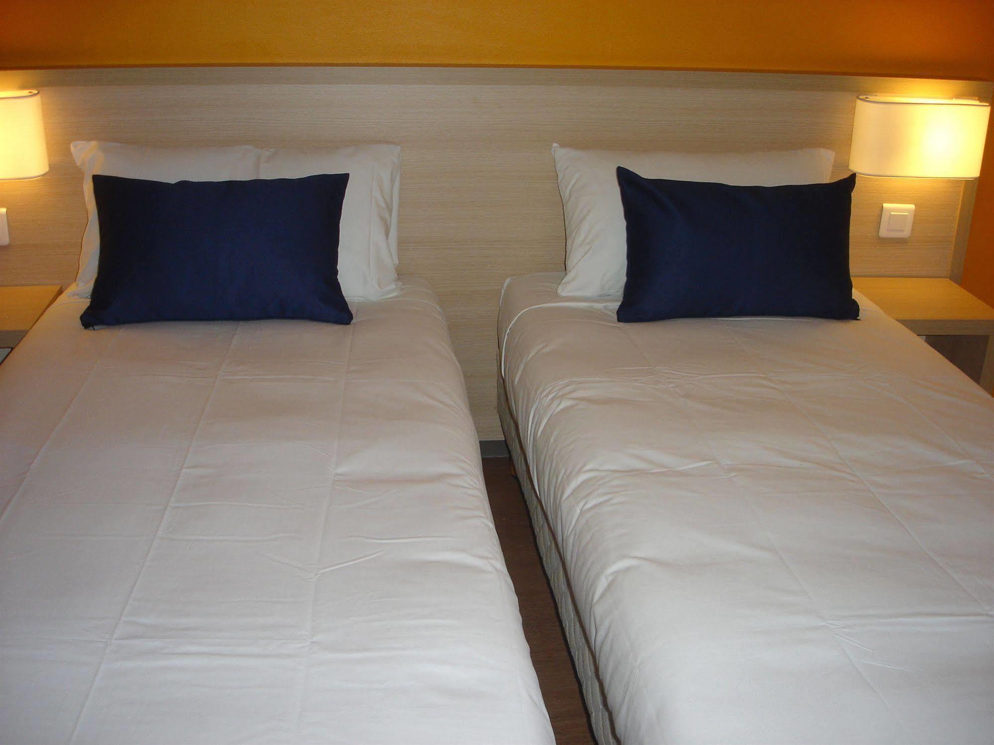 Budget Hotel Melun Sud - Dammarie Les Lys Kültér fotó